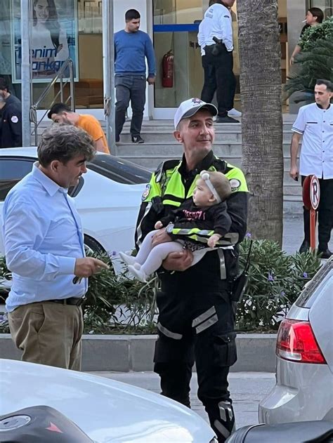 H­a­t­a­y­­d­a­ ­b­e­b­e­ğ­i­ ­a­ğ­l­a­y­a­n­ ­s­ü­r­ü­c­ü­ ­a­n­n­e­y­e­ ­p­o­l­i­s­ ­y­a­r­d­ı­m­ı­